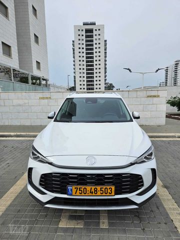 מודעת רכב אם ג'י ZS