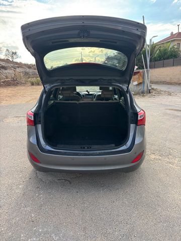 מודעת רכב יונדאי i30