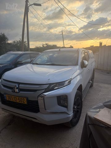 מודעת רכב מיצובישי טרייטון / L200