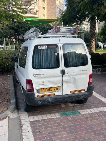 מודעת רכב פיג'ו פרטנר