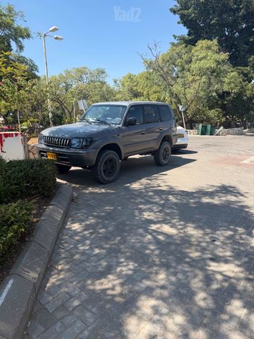 מודעת רכב טויוטה לנד קרוזר