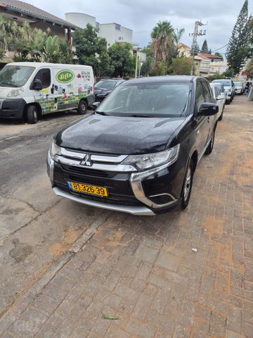 מודעת רכב מיצובישי אאוטלנדר