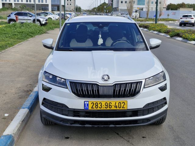מודעת רכב סקודה קארוק