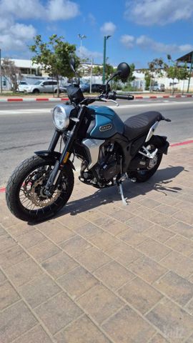 מודעת רכב KOVE 500F
