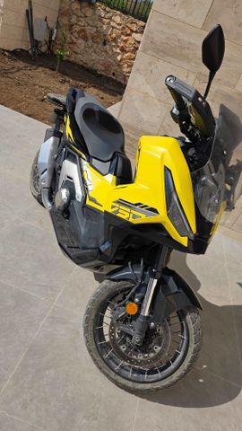 מודעת רכב הונדה X-ADV750