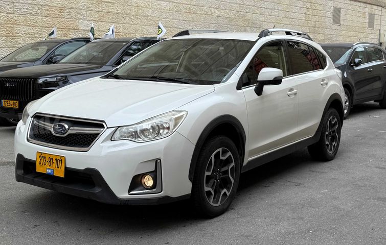 מודעת רכב סובארו XV