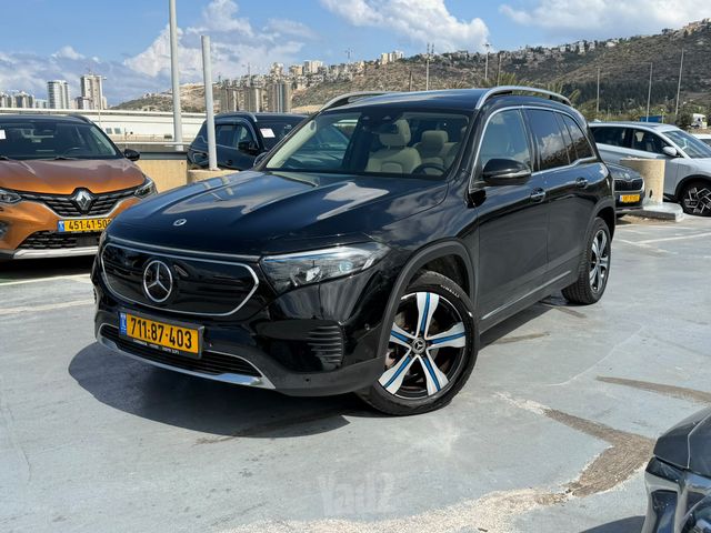 מודעת רכב מרצדס-בנץ EQB