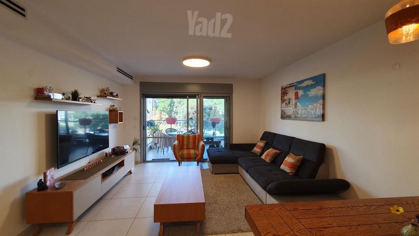 Rehovot, Israel 9