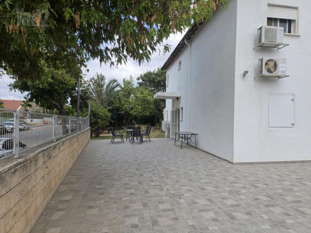 בקעות 1