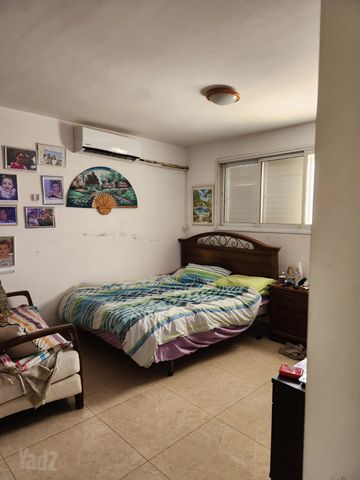 Petah Tikva, Israel 4