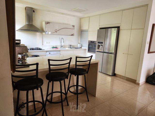 Petah Tikva, Israel 6