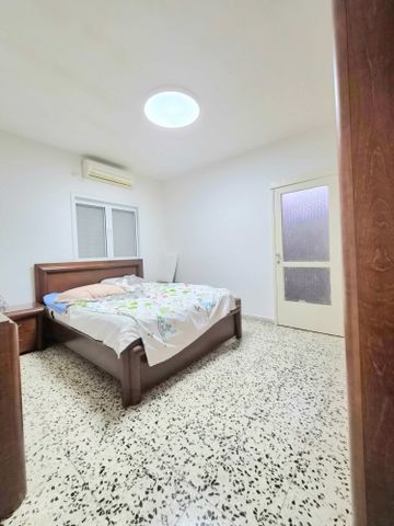 Petah Tikva, Israel 3
