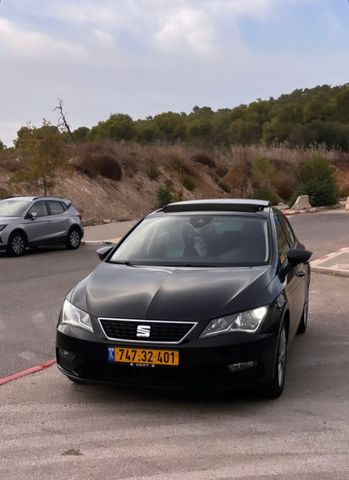 מודעת רכב סיאט לאון