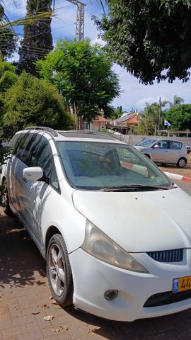 מודעת רכב מיצובישי גרנדיס