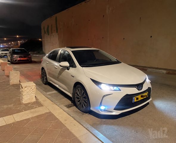 מודעת רכב טויוטה קורולה