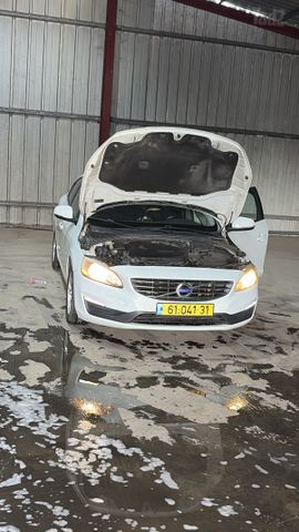 מודעת רכב וולוו S60