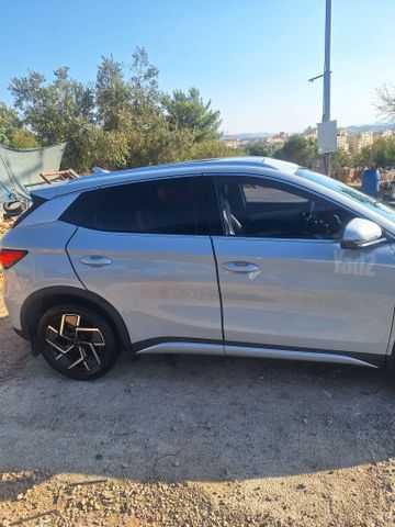 מודעת רכב בי.ווי.די אטו 3