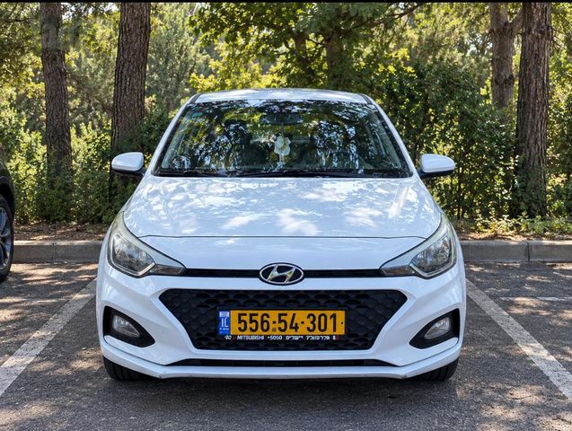מודעת רכב יונדאי i20