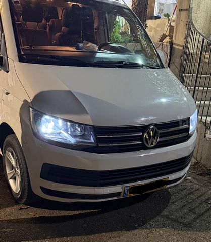 קראוול 4X2 Comfortline ידני וואן גדול 3 מק 3 דל 2.0 (102 כ״ס)