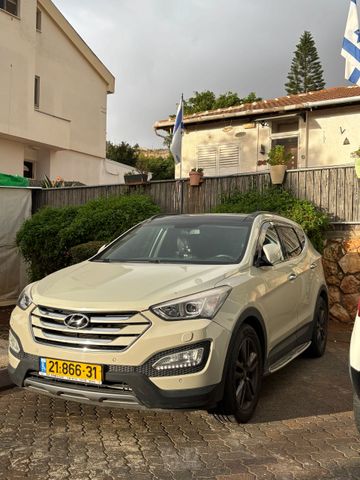 מודעת רכב יונדאי סנטה פה