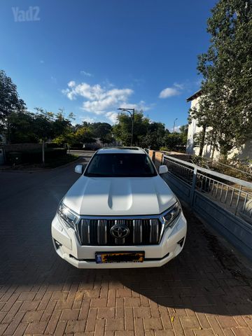 מודעת רכב טויוטה לנד קרוזר