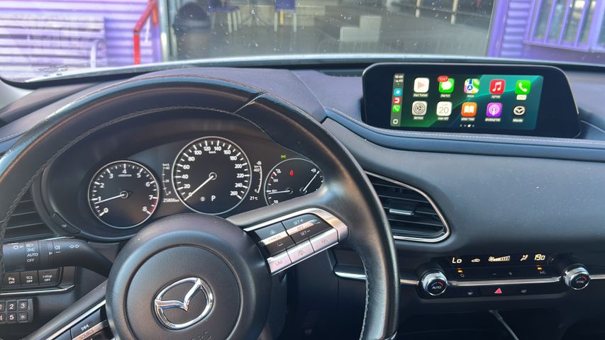 מודעת רכב מאזדה CX-30
