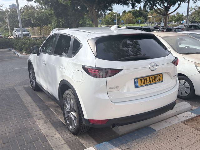 מודעת רכב מאזדה CX-5
