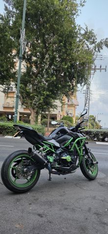 מודעת רכב קאוואסאקי Z900