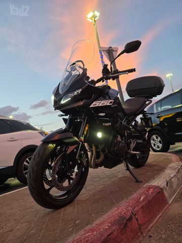 מודעת רכב טריומף Tiger 660