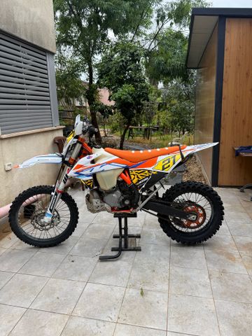 מודעת רכב KTM Enduro EXC 250