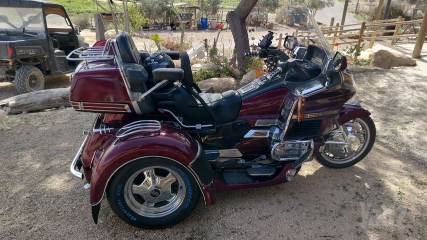 מודעת רכב הונדה GL1500 גולד-ווינג
