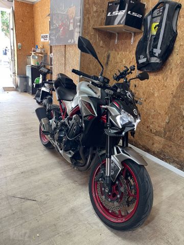 מודעת רכב קאוואסאקי Z900