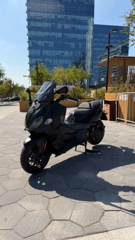 מודעת רכב סאן יאנג TL500