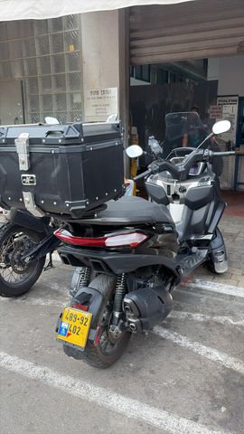 מודעת רכב פיאג'ו MP3 400