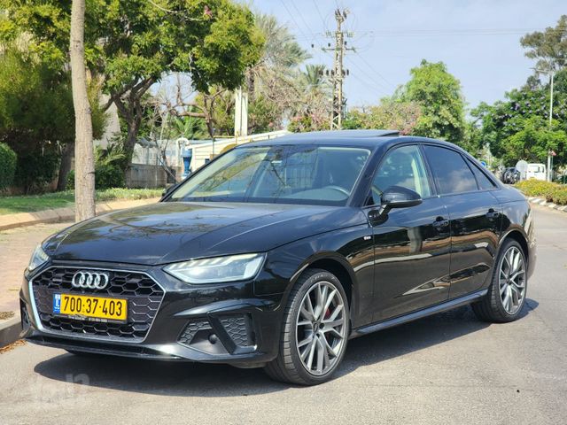 מודעת רכב אאודי A4 1