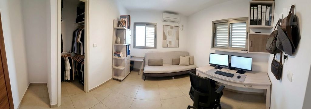 Ramat Gan, Israel 6