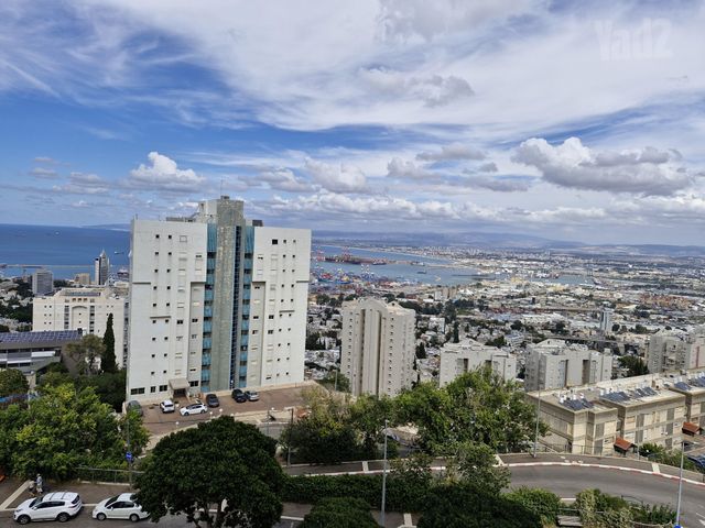 Haifa, Israel 6