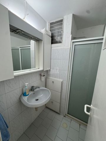 Holon, Israel 6