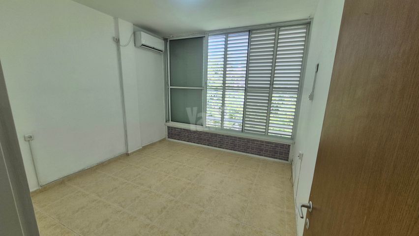 Holon, Israel 6