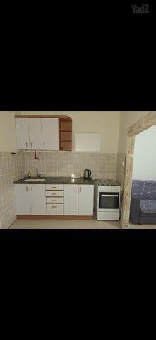 סתוונית 32