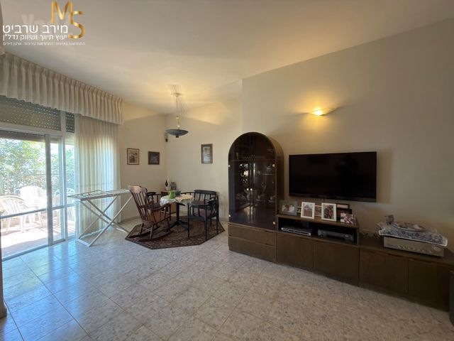 Haifa, Israel 6