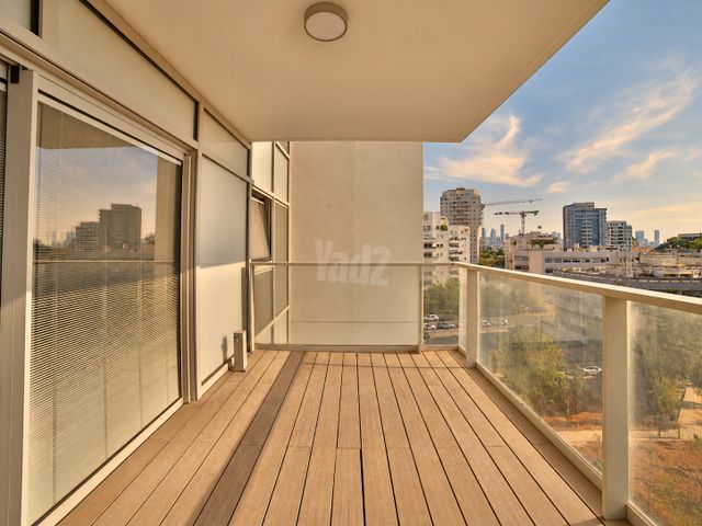 דירה למכירה בתל אביב יפו (תיווך) — 2