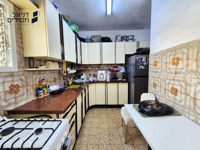 Holon, Israel 4