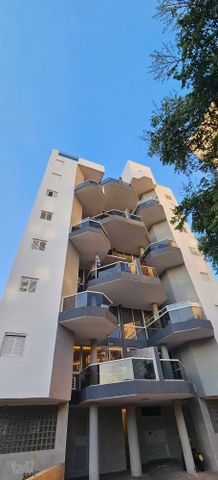 Holon, Israel 7