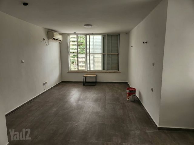 Petah Tikva, Israel 4