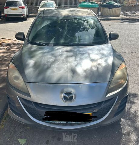 מודעת רכב מאזדה 3