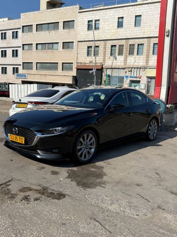 מודעת רכב מאזדה 3