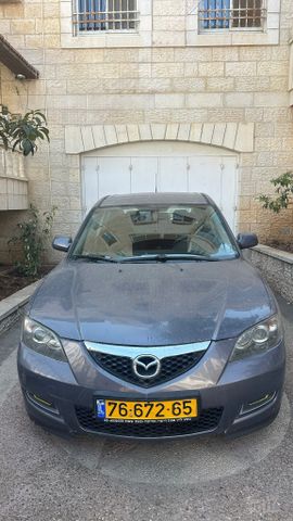 מודעת רכב מאזדה 3