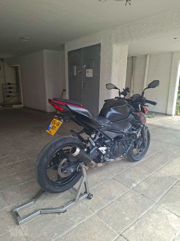 מודעת רכב קאוואסאקי Z400