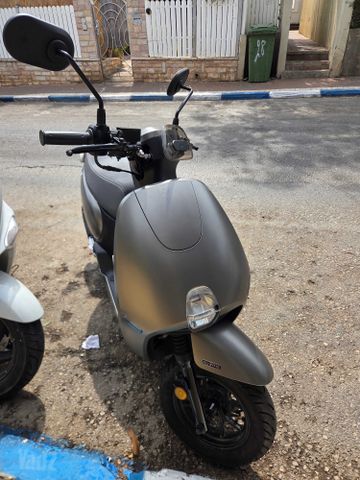 מודעת רכב סאן יאנג מיו 100